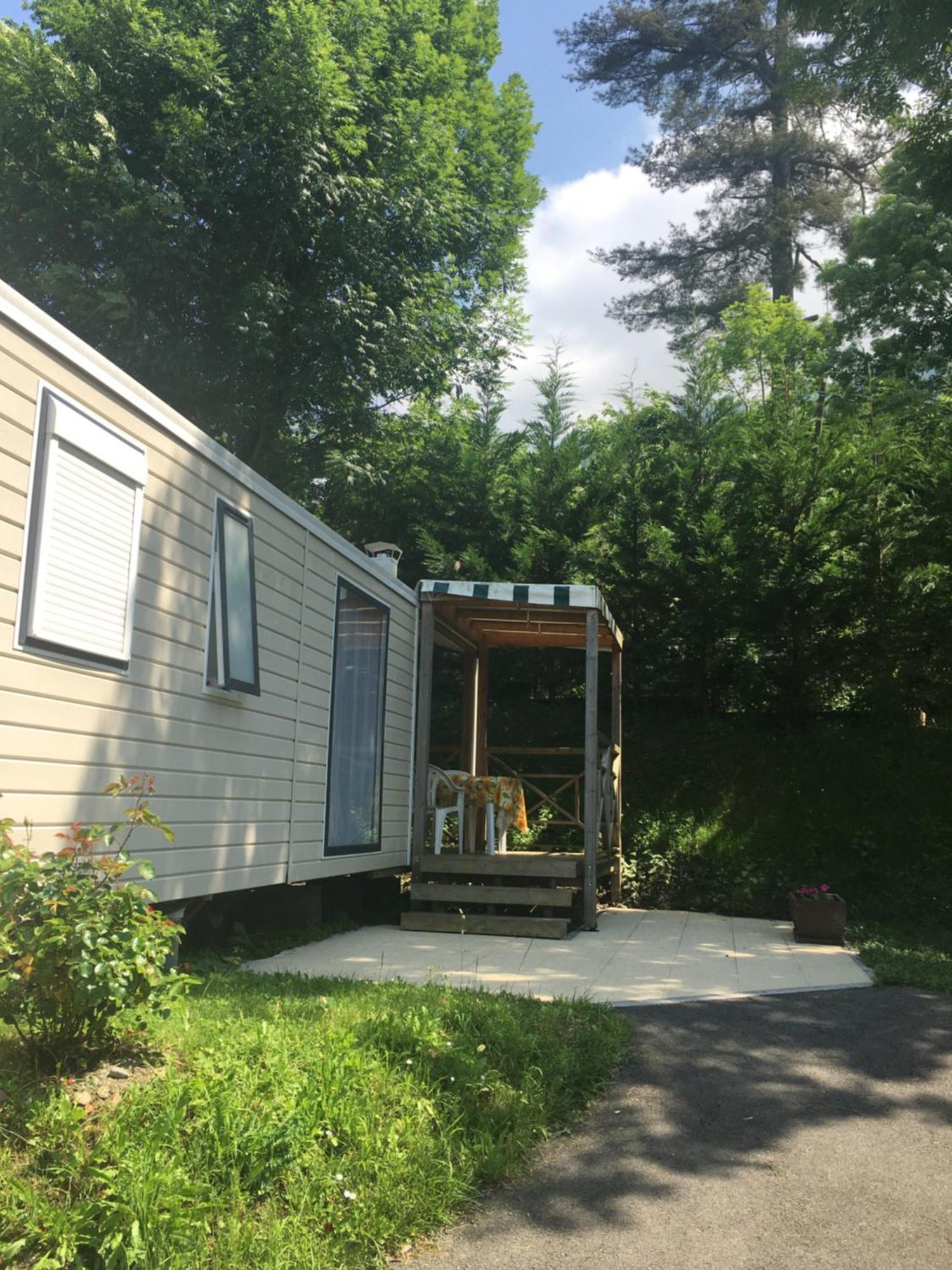 Camping Du Valentin Laruns Exterior photo