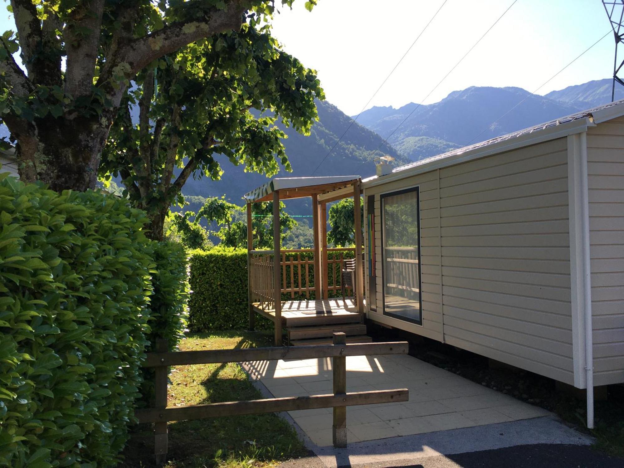 Camping Du Valentin Laruns Exterior photo