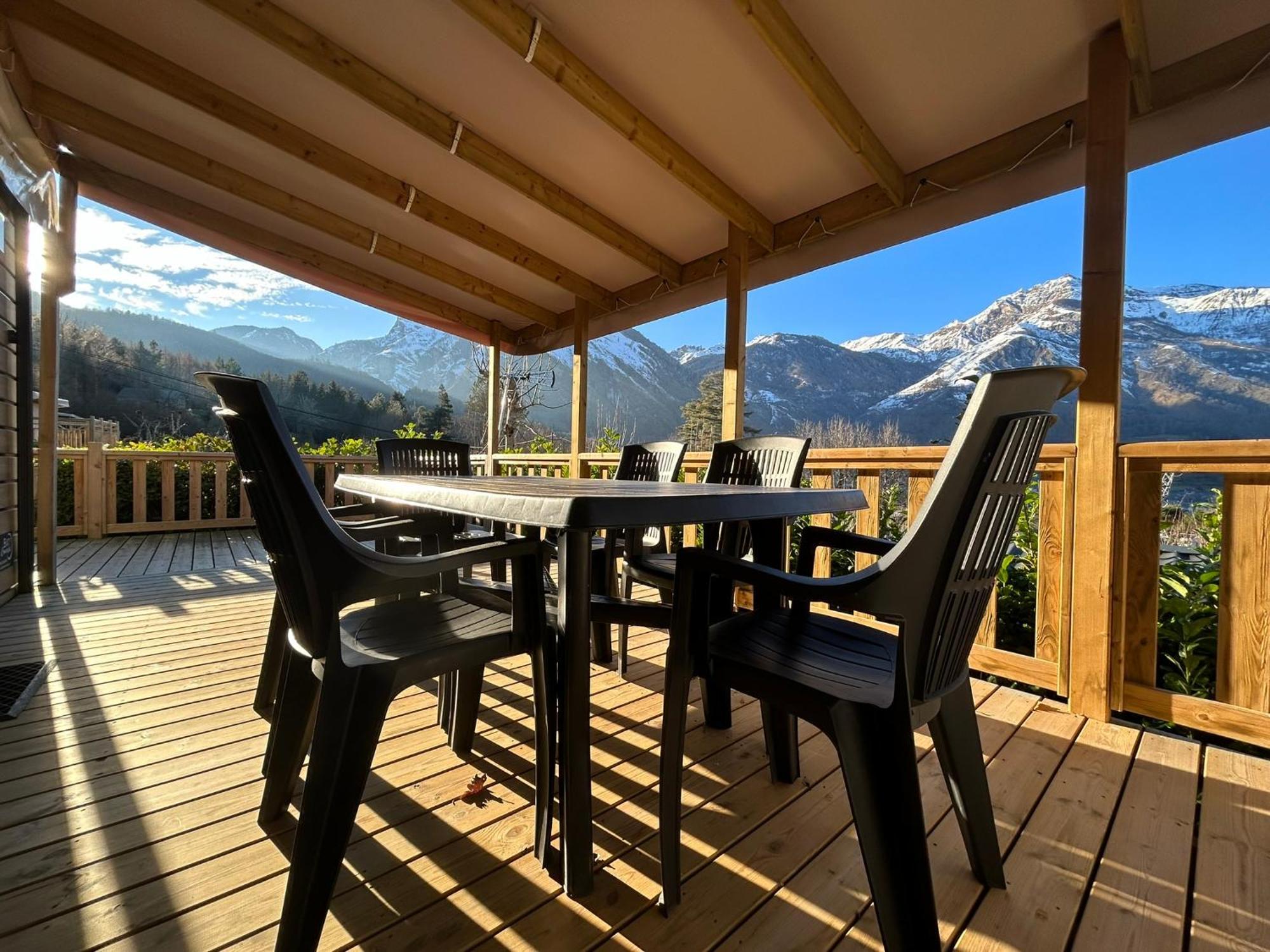 Camping Du Valentin Laruns Exterior photo