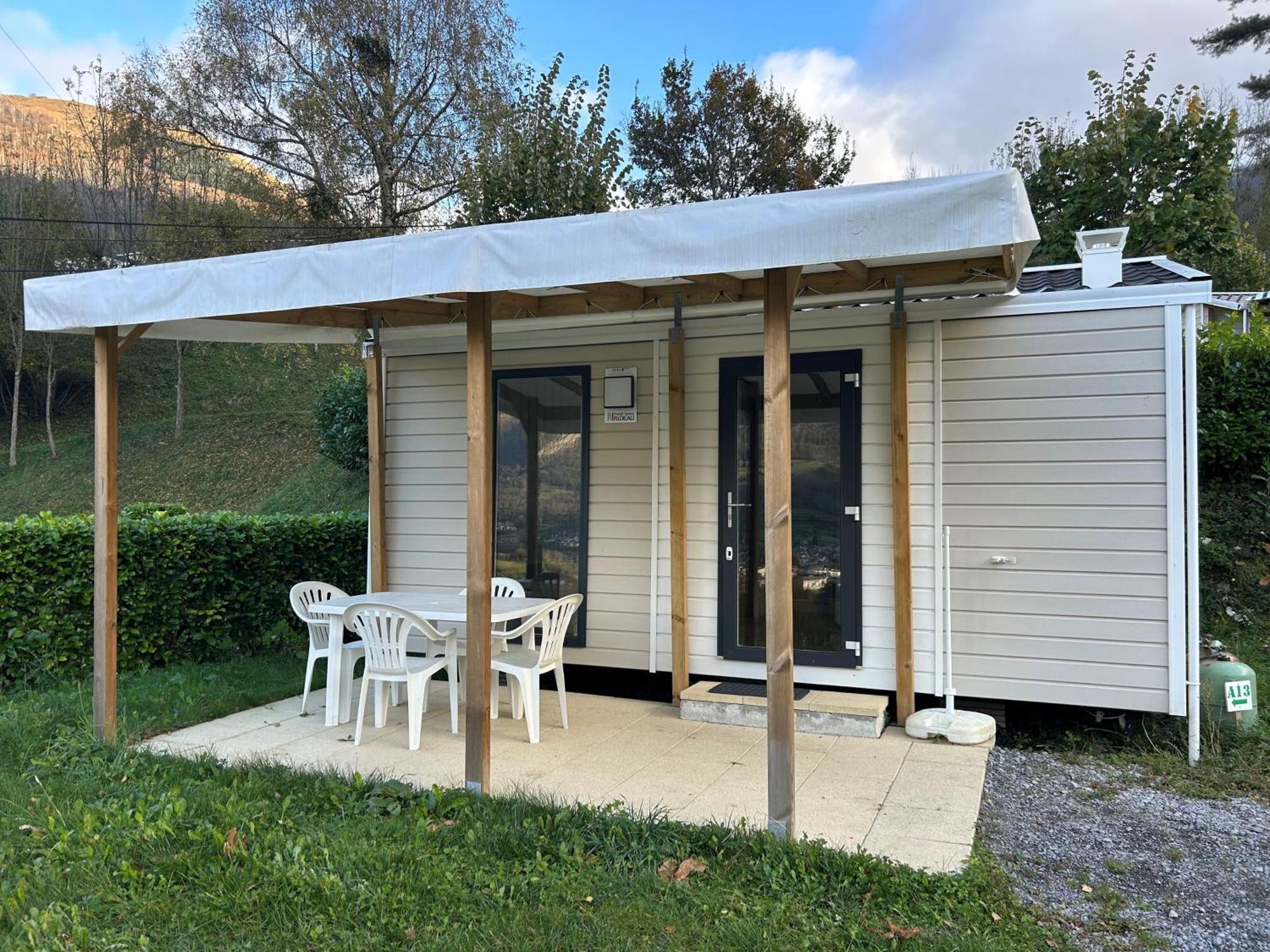 Camping Du Valentin Laruns Exterior photo