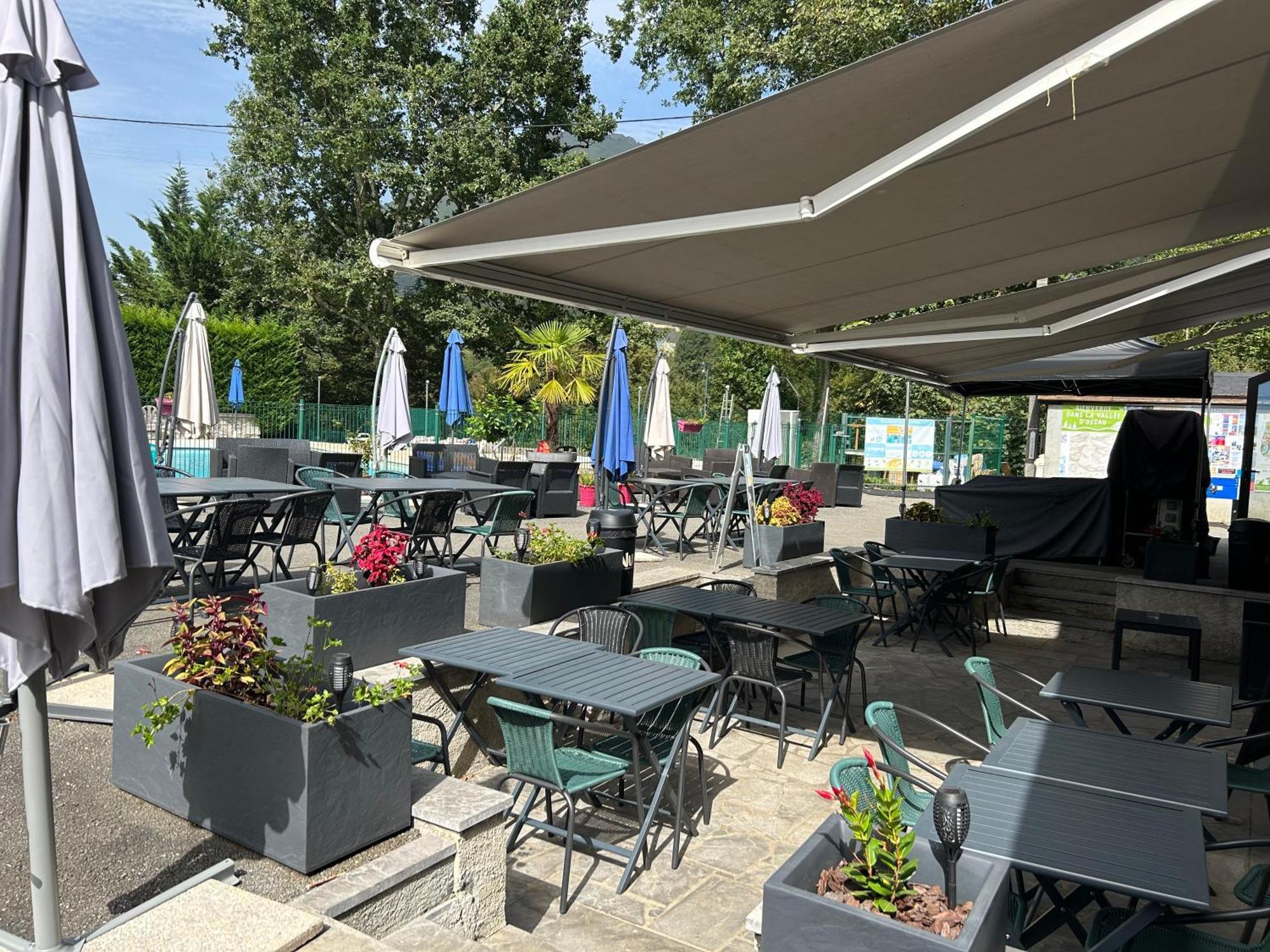Camping Du Valentin Laruns Exterior photo
